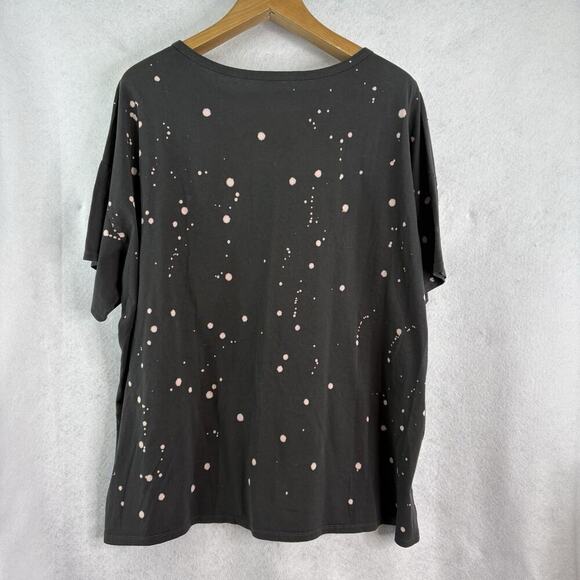 Torrid Women’s Sz 3 (22/24) Bleach Splattered Heritage Slub V-Neck Tee - Picture 4 of 7